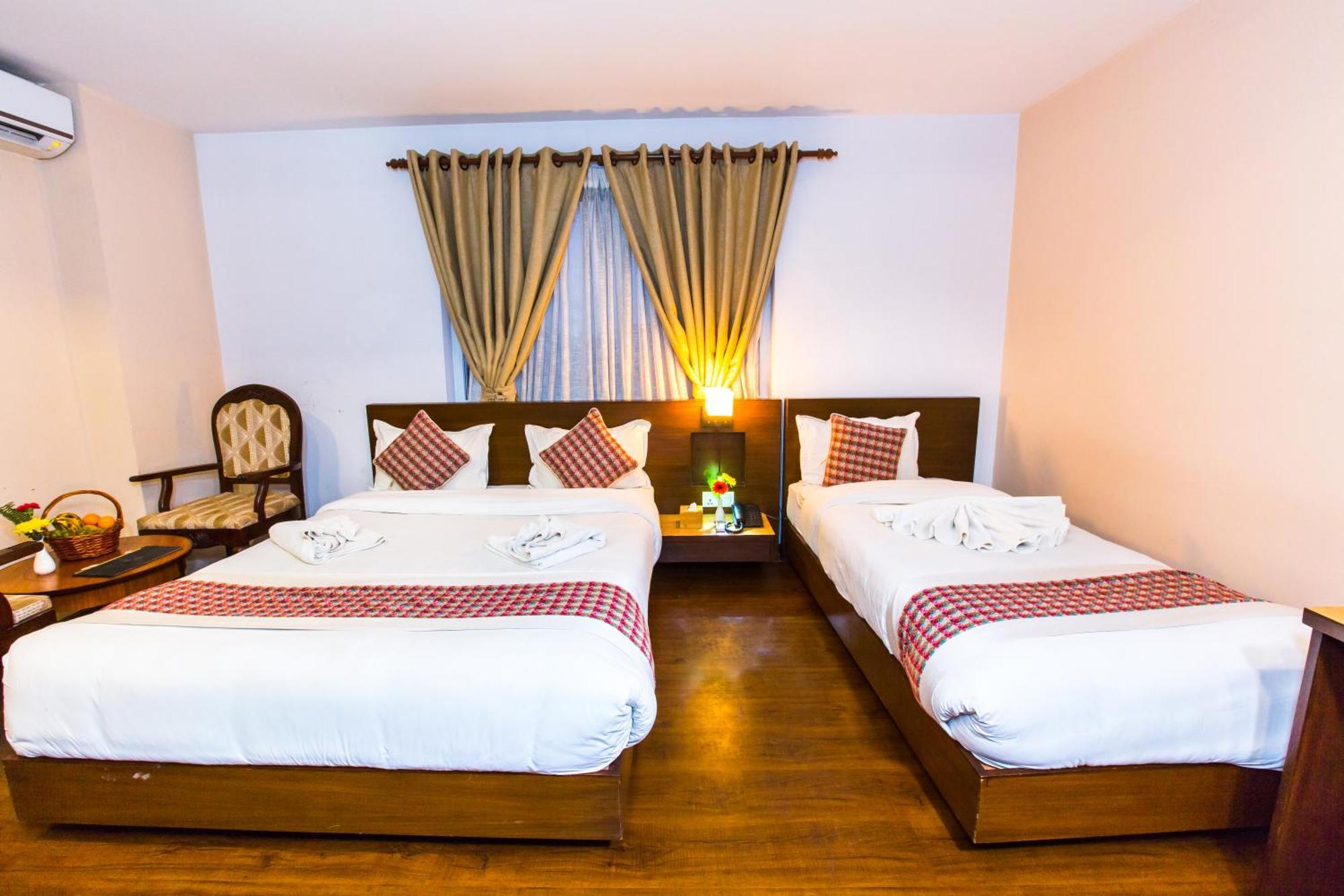 Kathmandu Suite Home Exterior foto