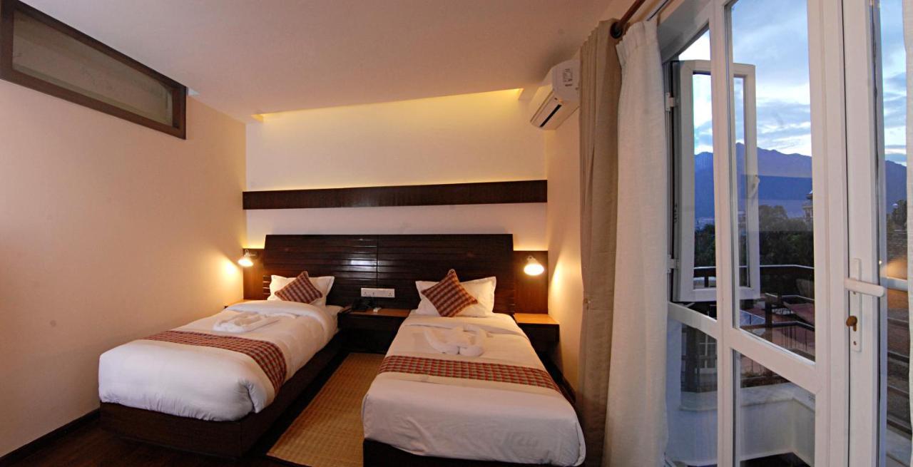 Kathmandu Suite Home Exterior foto