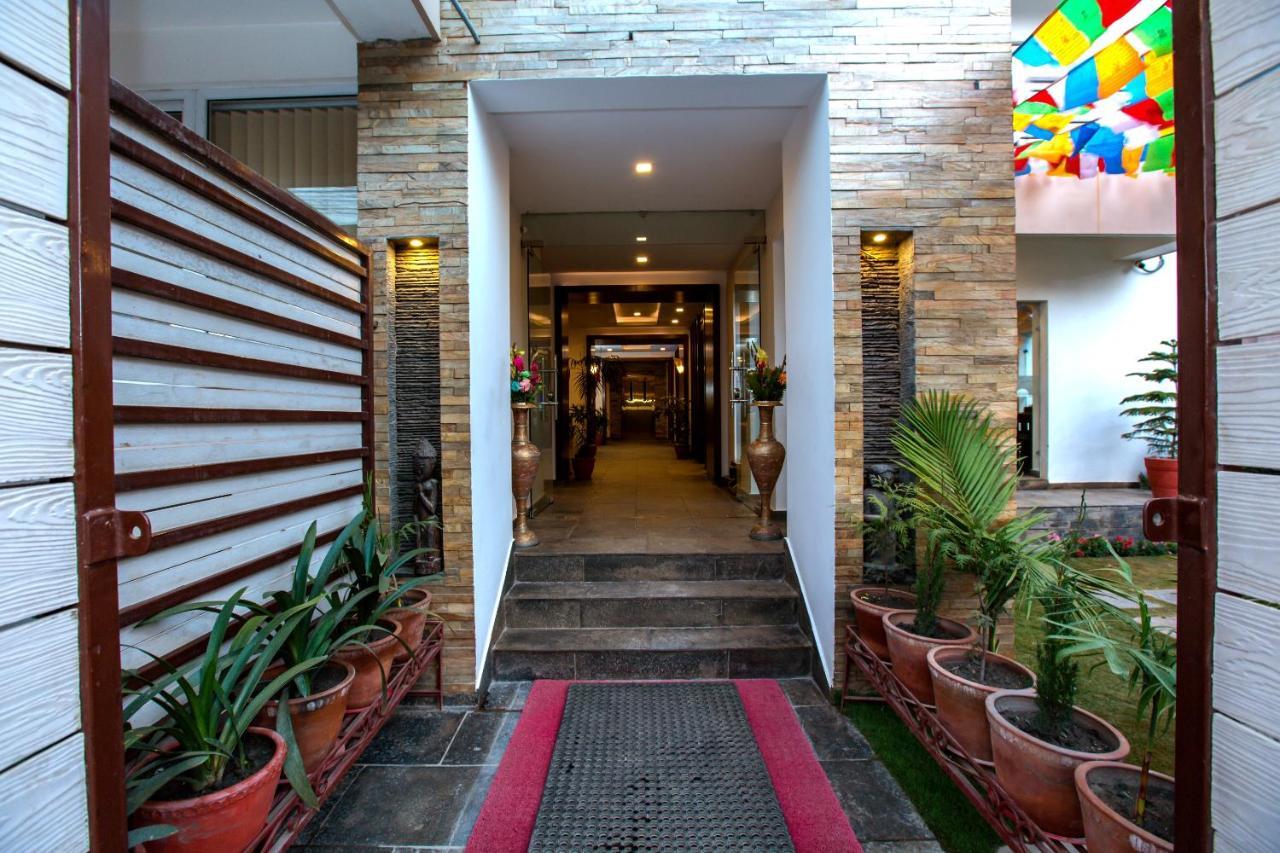 Kathmandu Suite Home Exterior foto