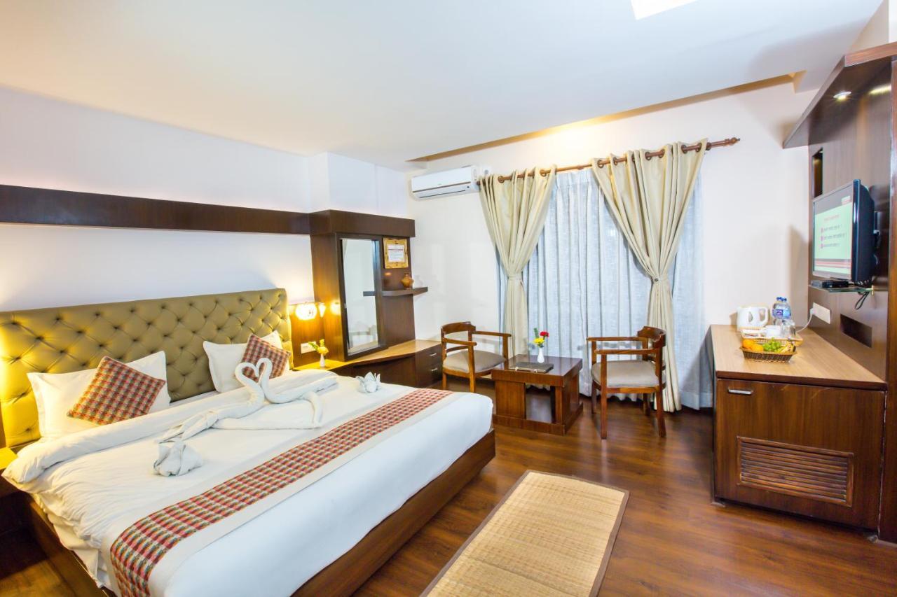 Kathmandu Suite Home Exterior foto